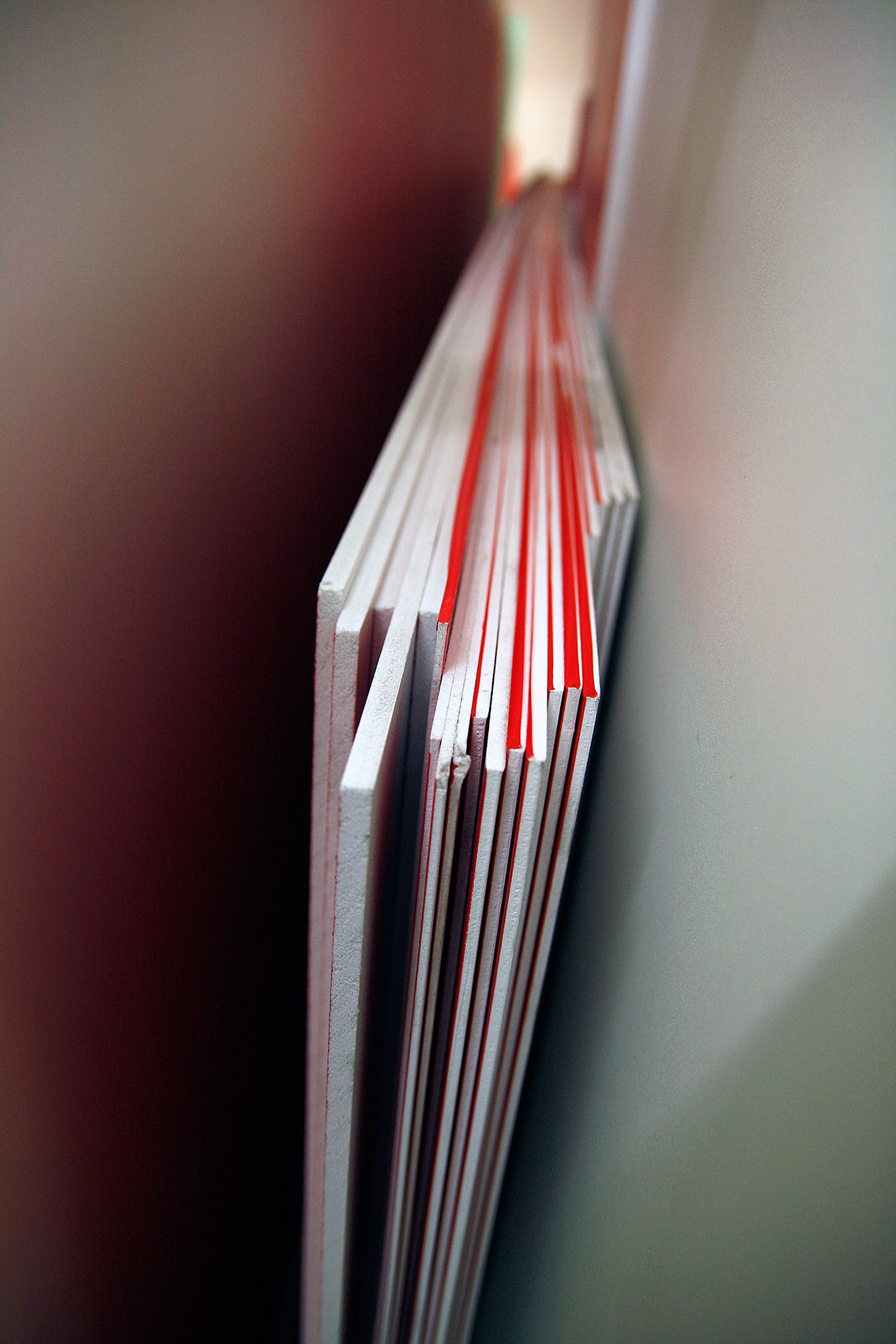 PVC-Hartschaumplatte bedrucken, fräsen und schneiden