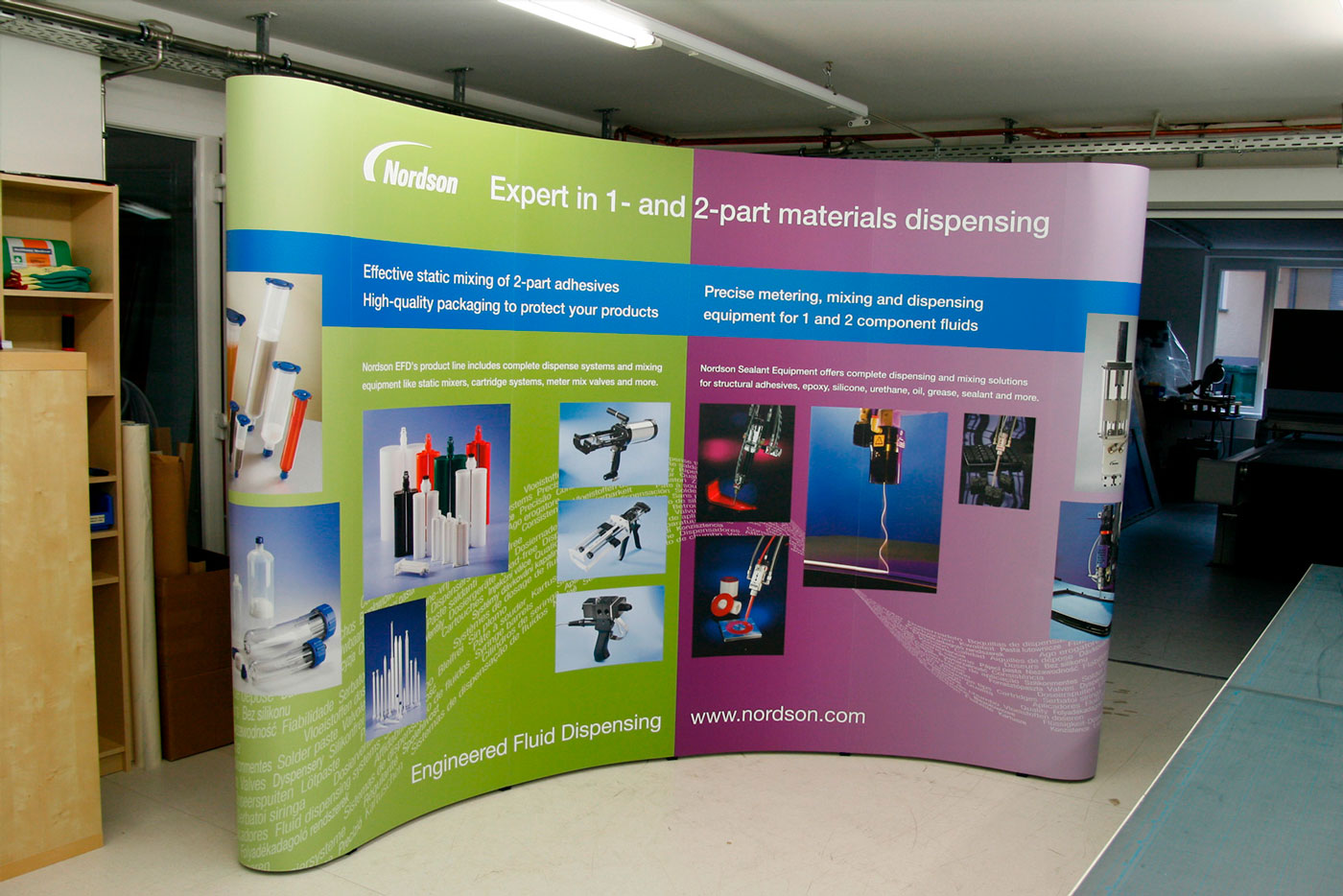 POP UP Ständer, Scherendisplay komplett mit Druck und Transportkoffer